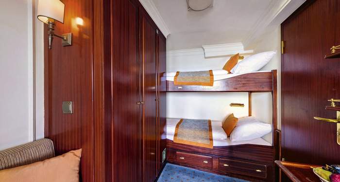 SCC Sea Cloud CAT 5.jpg